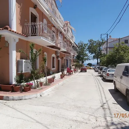 Venus Πανσιόν 3*